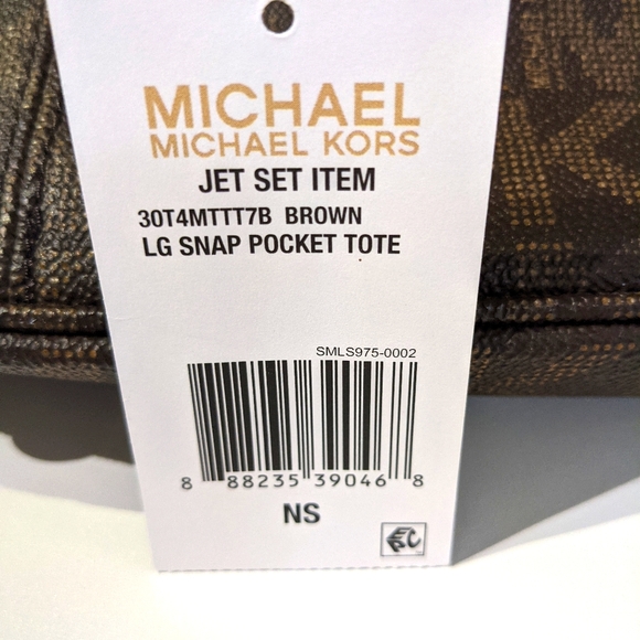 Michael Kors Jet Set Large Snap Pocket Tote - Picture 5 of 13